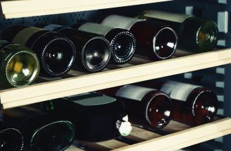 Cave à vin bi zone : Les 10 meilleures caves à vin multi température en 2025